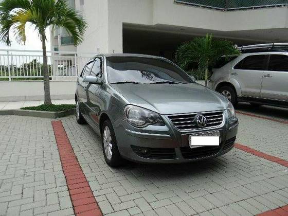 VOLKSWAGEN POLO SEDAN 1.6 MI COMFORTLINE 8V FLEX 4P AUTOMATIZADO