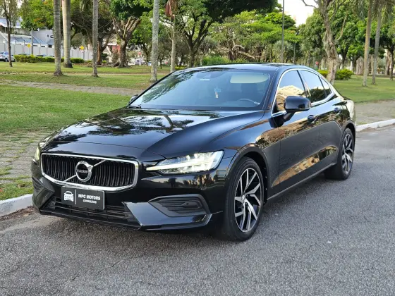 VOLVO S60 2.0 T4 MOMENTUM GASOLINA 4P AUTOMÁTICO VOLVO S60 2.0 T4 MOMENTUM GASOLINA 4P AUTOMÁTICO