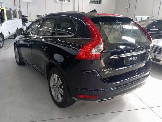 VOLVO-XC60-2.0 T5 KINETIC GASOLINA 4P AUTOMÁTICO VOLVO-XC60-2017