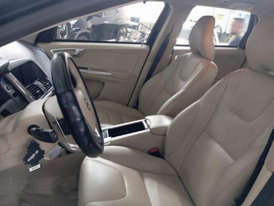 VOLVO-XC60-2.0 T5 KINETIC GASOLINA 4P AUTOMÁTICO VOLVO-XC60-2017