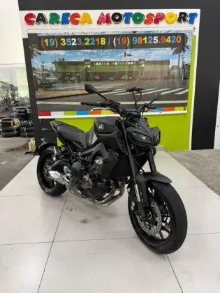 YAMAHA MT-09 
