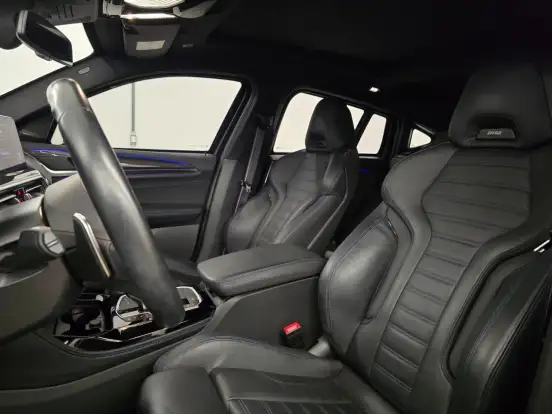 BMW-X4-2023