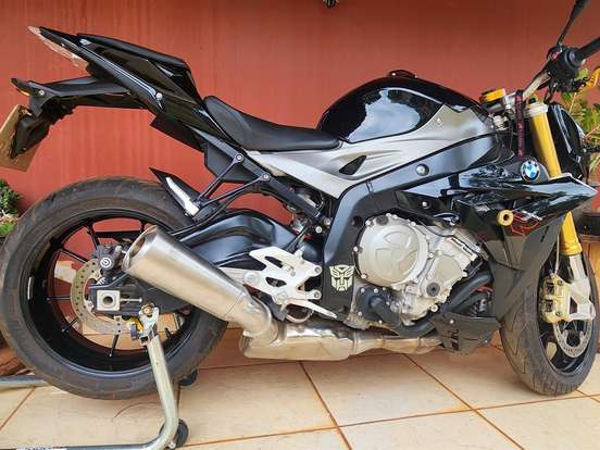 BMW-S 1000 R BMW-S 1000 R-2015