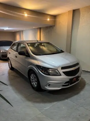 CHEVROLET ONIX 1.0 MPFI LT 8V FLEX 4P MANUAL
