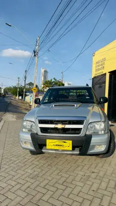 CHEVROLET S10 2.4 MPFI EXECUTIVE 4X2 CD 8V FLEX 4P MANUAL