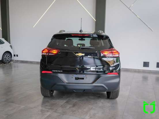CHEVROLET-TRACKER-2025