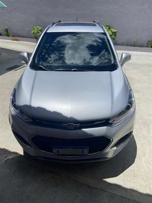 CHEVROLET-TRACKER-2017