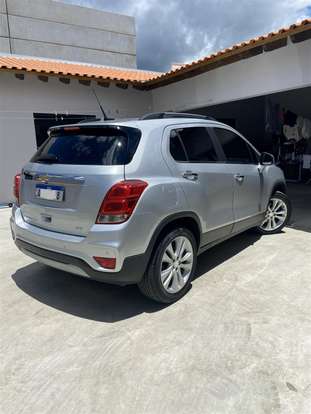 CHEVROLET-TRACKER-2017