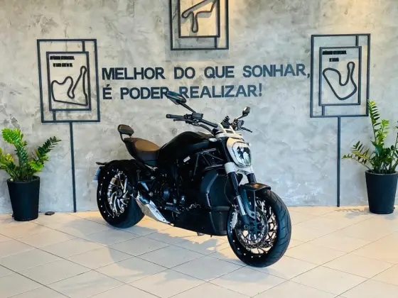 DUCATI DIAVEL 1260 S DUCATI DIAVEL 1260 S
