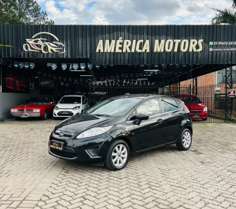 FORD FIESTA 1.6 SE HATCH 16V FLEX 4P MANUAL