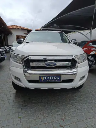 FORD RANGER 2.5 XLT 4X2 CD 16V FLEX 4P MANUAL FORD RANGER 2.5 XLT 4X2 CD 16V FLEX 4P MANUAL