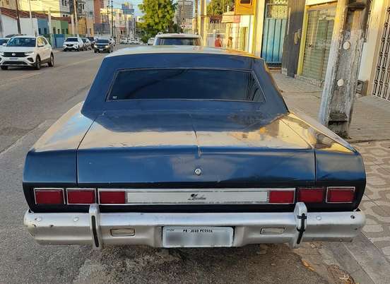 FORD-GALAXIE-1980