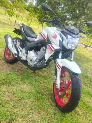 HONDA CB TWISTER HONDA CB TWISTER