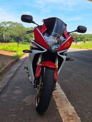 HONDA-CBR 600F HONDA-CBR 600F-2013