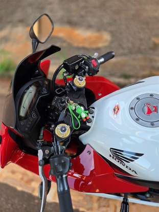 HONDA-CBR 600F-2013