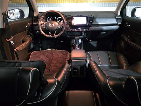 HONDA-CITY-1.5 i-VTEC FLEX HATCH EXL CVT HONDA-CITY-2025