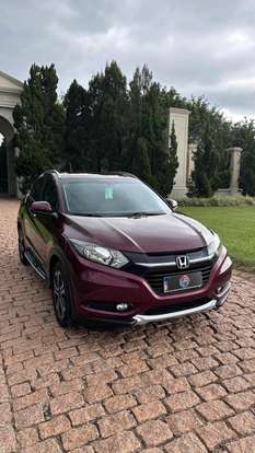 HONDA-HR-V-2016