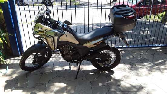 HONDA-XRE 300 SAHARA ADVENTURE-2025