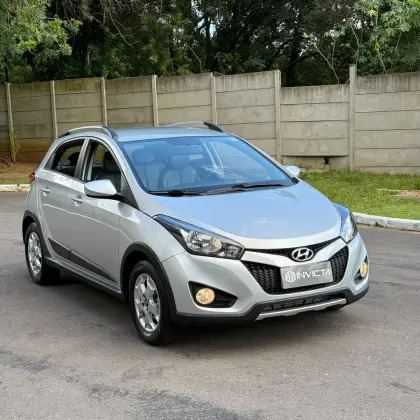 HYUNDAI HB20X 1.6 16V PREMIUM FLEX 4P AUTOMÁTICO