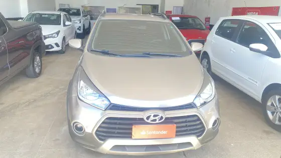 HYUNDAI HB20X 1.6 16V STYLE FLEX 4P AUTOMÁTICO