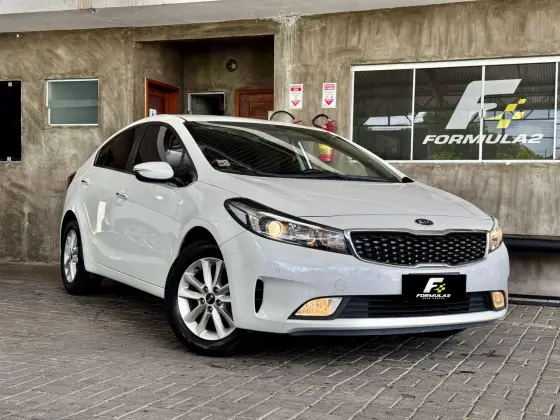 KIA CERATO 1.6 SX 16V FLEX 4P AUTOMÁTICO KIA CERATO 1.6 SX 16V FLEX 4P AUTOMÁTICO