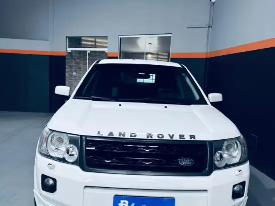 LAND ROVER-FREELANDER-3.2 S 6 CILINDROS 24V GASOLINA 4P AUTOMÁTICO LAND ROVER-FREELANDER-2011