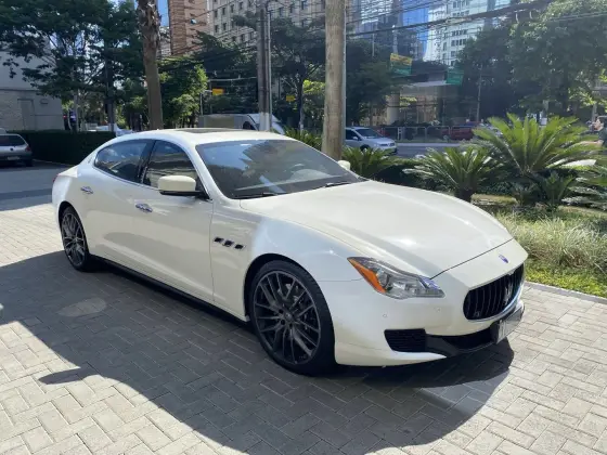 MASERATI QUATTROPORTE 3.8 V8 TURBO GASOLINA GTS AUTOMÁTICO