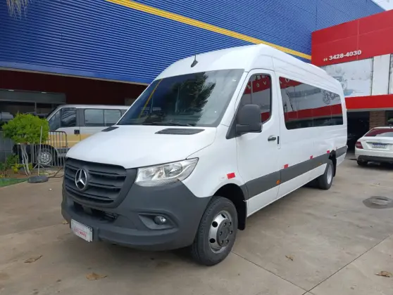 MERCEDES-BENZ SPRINTER 2.0 CDI DIESEL VAN 517 TA EXTRA LONGO 21L MANUAL