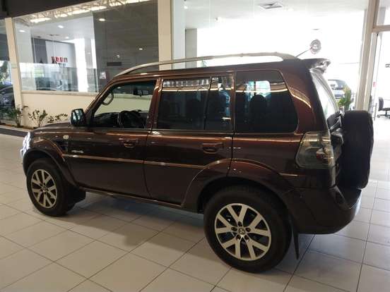 MITSUBISHI-PAJERO TR4-2.0 4X4 16V 140CV FLEX 4P AUTOMÁTICO MITSUBISHI-PAJERO TR4-2014