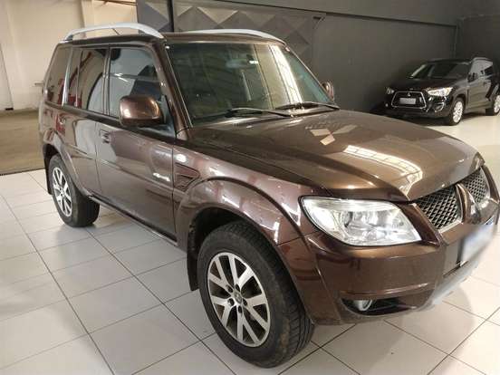 MITSUBISHI-PAJERO TR4-2.0 4X4 16V 140CV FLEX 4P AUTOMÁTICO MITSUBISHI-PAJERO TR4-2014