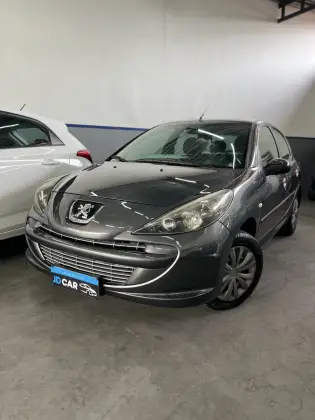 PEUGEOT 207 1.4 XR 8V FLEX 4P MANUAL PEUGEOT 207 1.4 XR 8V FLEX 4P MANUAL