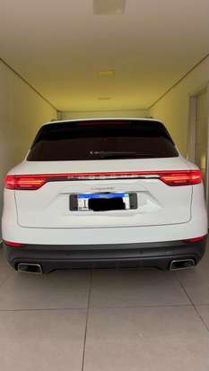PORSCHE-CAYENNE-2019