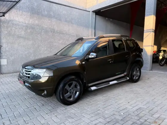 RENAULT DUSTER 2.0 TECH ROAD II 4X2 16V FLEX 4P AUTOMÁTICO