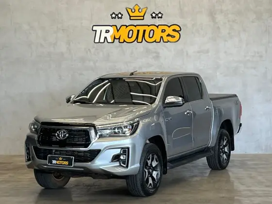 TOYOTA HILUX 2.7 SRV 4X2 CD 16V FLEX 4P AUTOMÁTICO