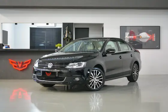 VOLKSWAGEN JETTA 2.0 TSI HIGHLINE 200CV GASOLINA 4P TIPTRONIC