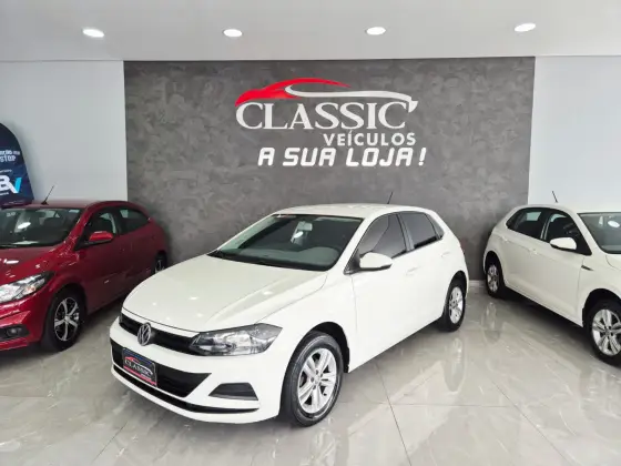 VOLKSWAGEN POLO 1.0 MPI TOTAL FLEX MANUAL VOLKSWAGEN POLO 1.0 MPI TOTAL FLEX MANUAL