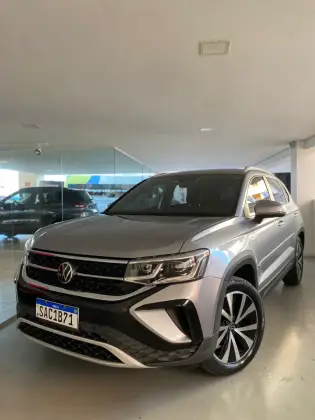 VOLKSWAGEN TAOS 1.4 250 TSI TOTAL FLEX HIGHLINE AUTOMÁTICO