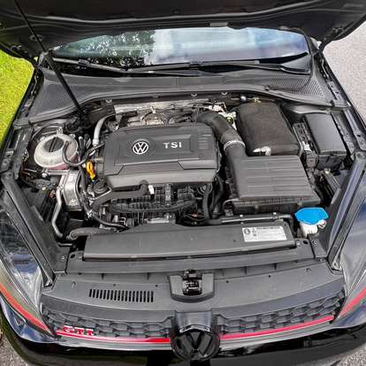 VOLKSWAGEN-GOLF-2.0 TSI GTI 16V TURBO GASOLINA 4P AUTOMÁTICO VOLKSWAGEN-GOLF-2017