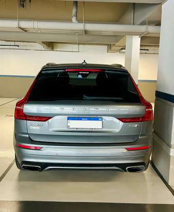 VOLVO-XC60-2018