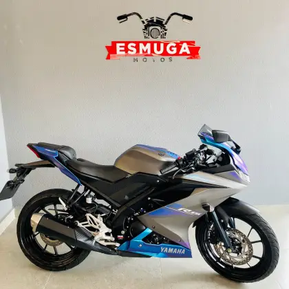 YAMAHA YZF R15 