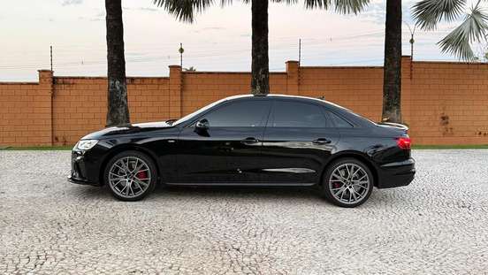 AUDI-A4-2024