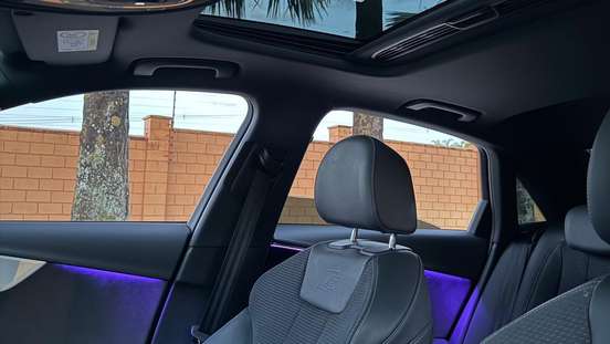AUDI-A4-2024
