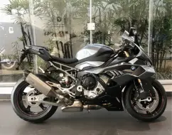 BMW S 1000 RR BMW S 1000 RR