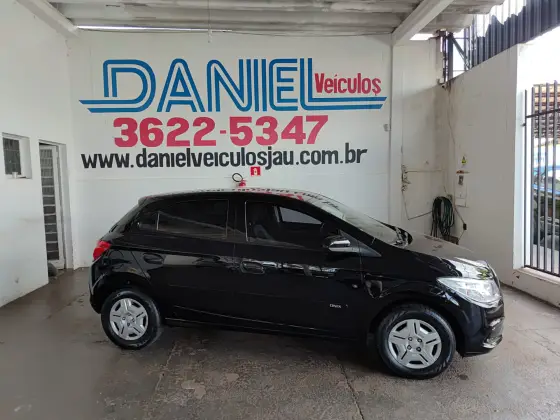 CHEVROLET ONIX 1.0 MPFI LS 8V FLEX 4P MANUAL CHEVROLET ONIX 1.0 MPFI LS 8V FLEX 4P MANUAL