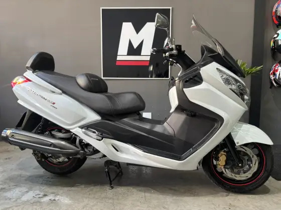 DAFRA MAXSYM 400i DAFRA MAXSYM 400i