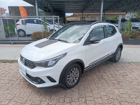 FIAT ARGO 1.3 FIREFLY FLEX TREKKING MANUAL
