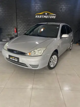FORD FOCUS 2.0 GHIA 16V GASOLINA 4P MANUAL FORD FOCUS 2.0 GHIA 16V GASOLINA 4P MANUAL
