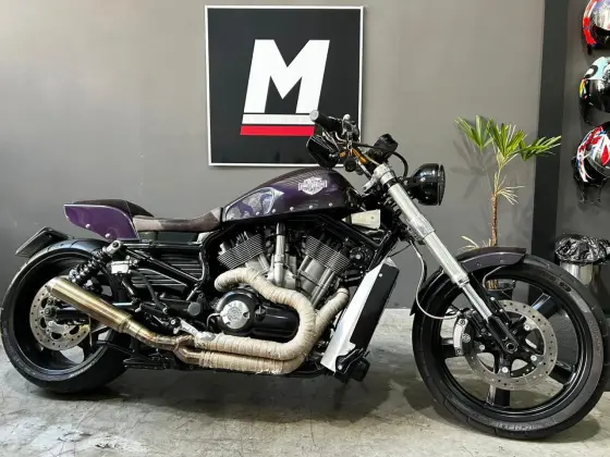 HARLEY-DAVIDSON V-ROD MUSCLE 