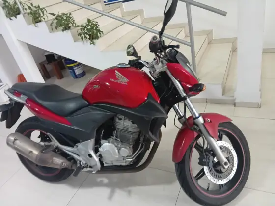 HONDA CB 300R HONDA CB 300R