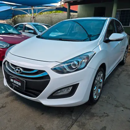 HYUNDAI I30 1.8 MPI 16V GASOLINA 4P AUTOMATICO HYUNDAI I30 1.8 MPI 16V GASOLINA 4P AUTOMATICO